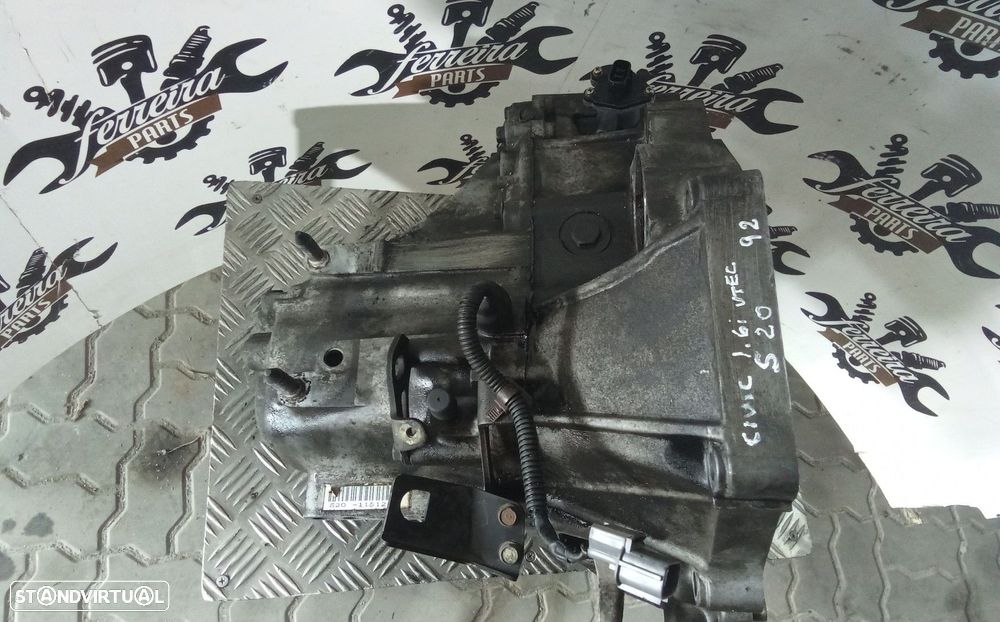 Caixa de velocidades Honda Civic 1.6i VTEC REF: S20 - 2