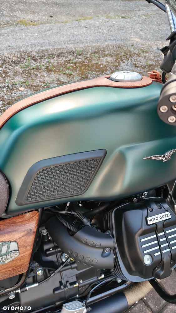 Moto Guzzi V7 - 11