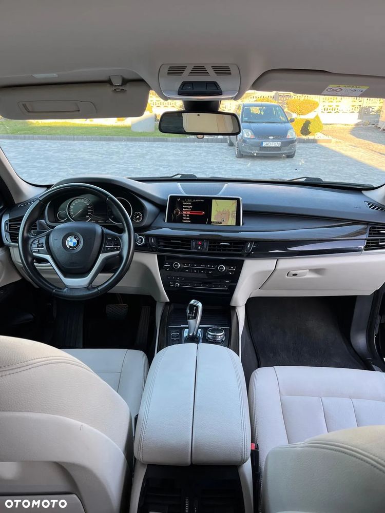 BMW X5 xDrive25d - 15