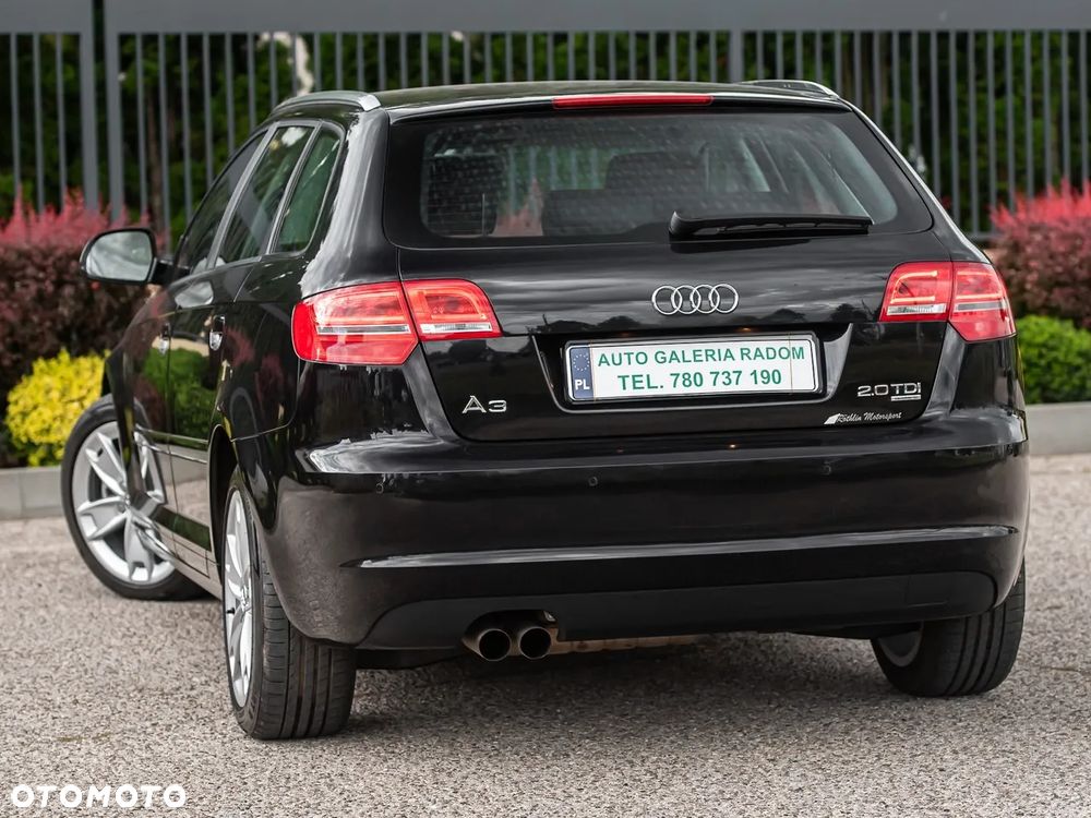 Audi A3 Sportback 2.0 TDI DPF quattro Ambition - 8