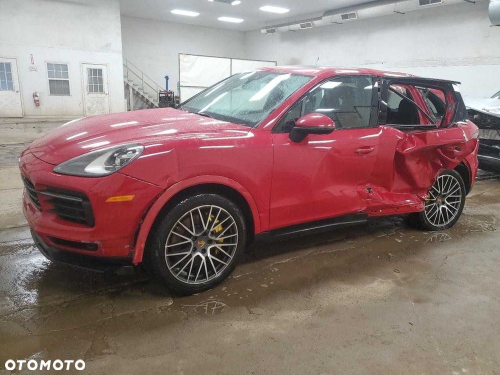 Porsche Cayenne (9Y0 / 9Y3) z 2021 roku, model USA — części. - 1