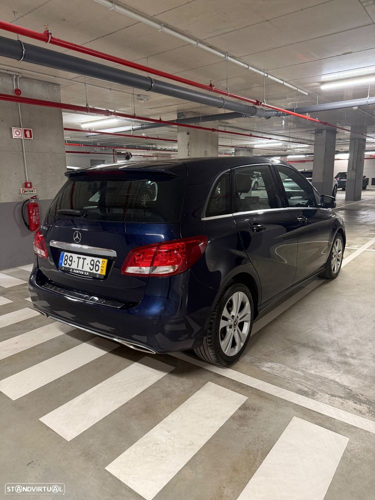 Mercedes-Benz B 180 - 2