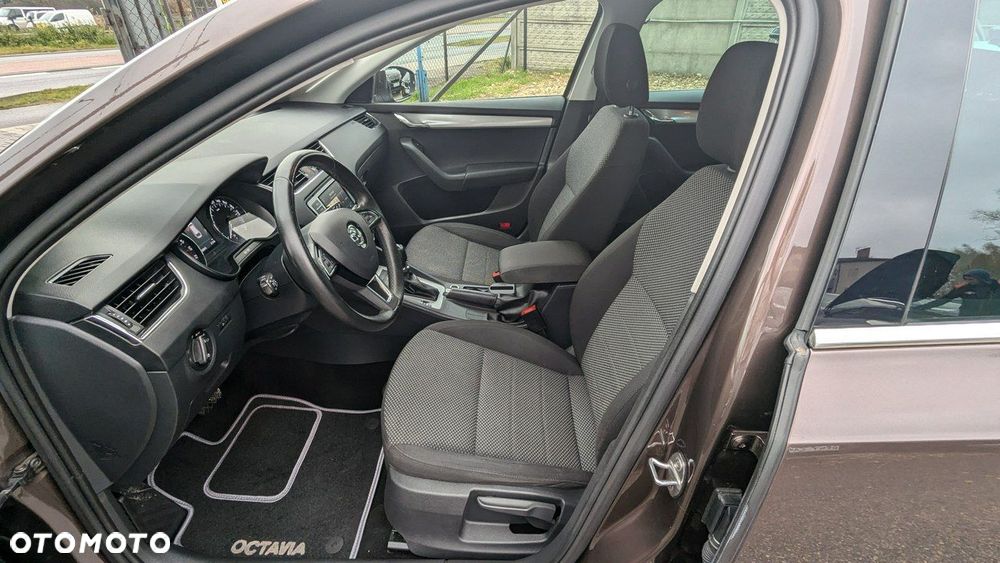 Skoda Octavia - 13