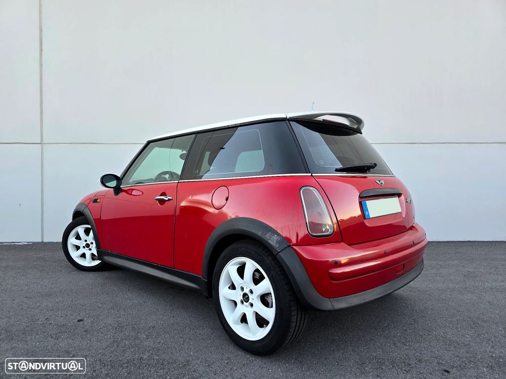MINI 3 Portas One D - 5