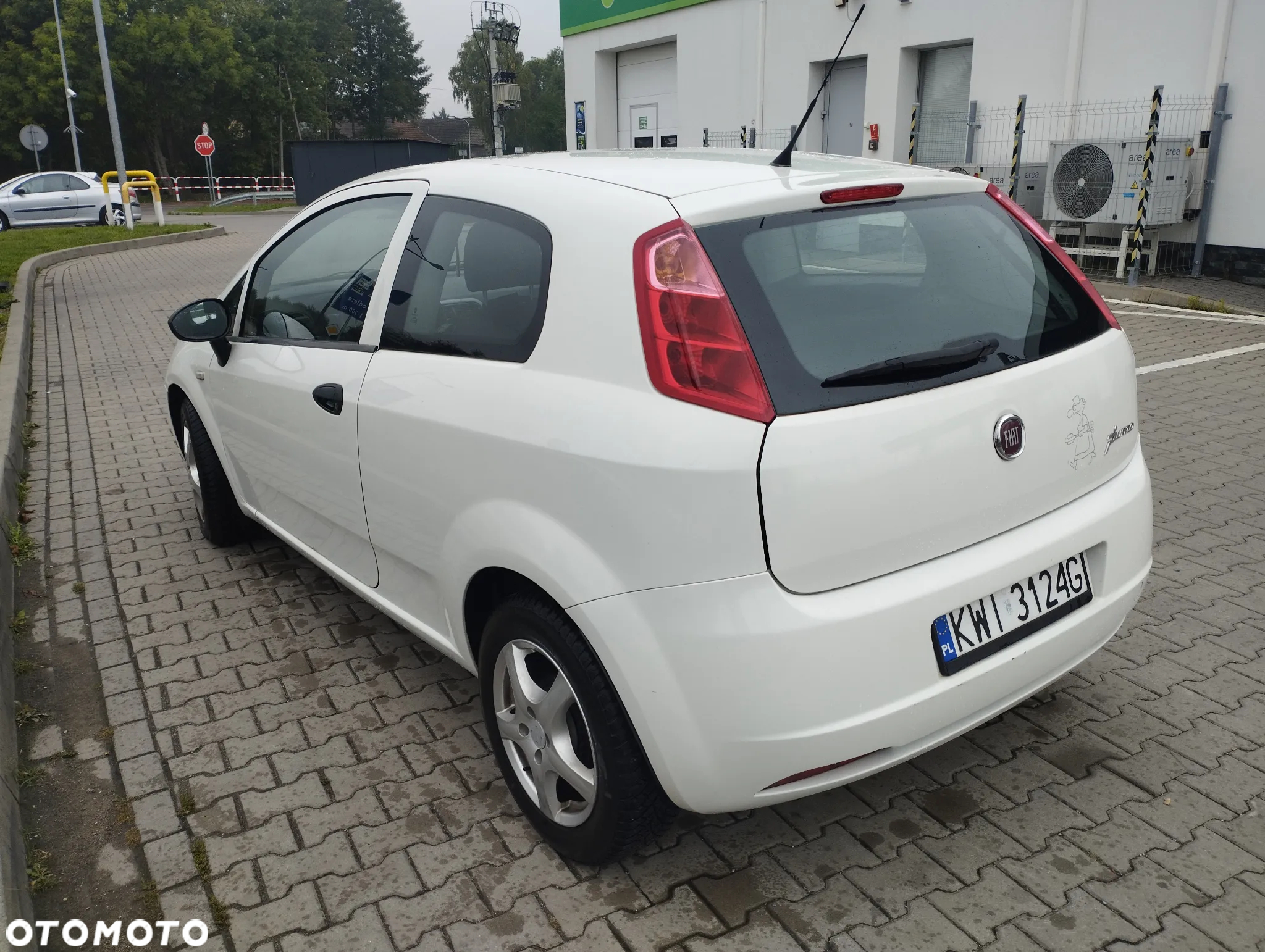 Fiat Punto ver-1-2-8v-classic - 5
