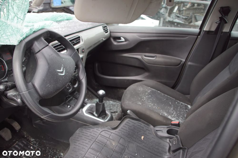 Auto na części - Citroen C-Elysee Lift 1.6 BlueHDI 99 KM BH02 20ET30 KEB 2018R Silnik Skrzynia Drzwi Błotnik Klapa Zderzak Lampa Lusterko Klamka Szyba Deska Kokpit Sterownik Moduł Czujnik Licznik Panel Kierownica - 11