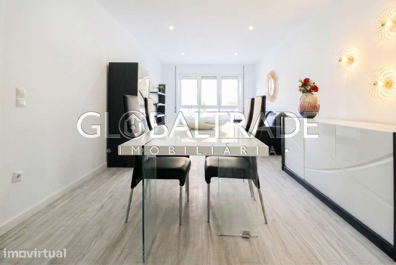 Apartamento T2 Renovado em Valbom - Grande imagem: 3/44