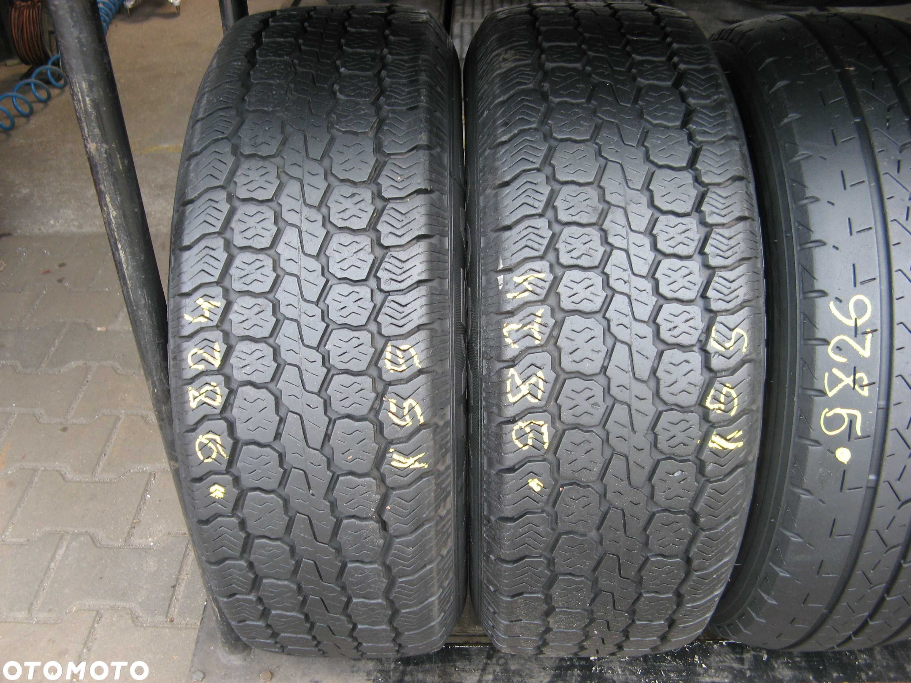 235/65R16C GOODYEAR Cargo Vector - nr.9824 - 1