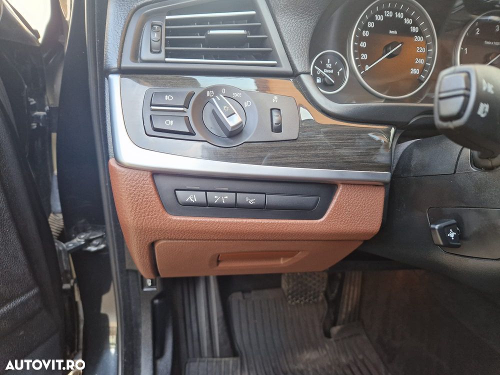 BMW Seria 5 530d Aut. - 17