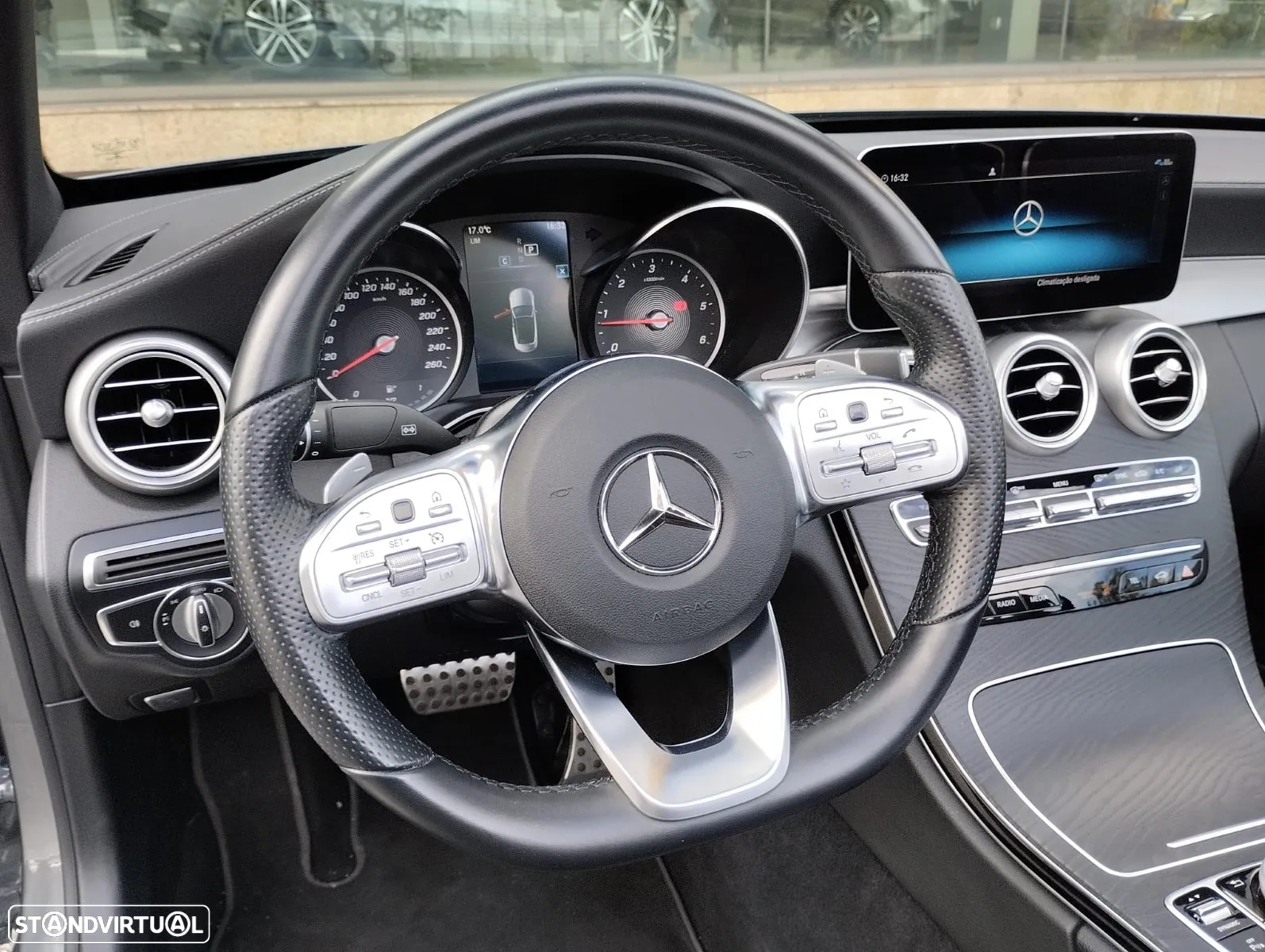 Mercedes-Benz C 220 d AMG Line - 3