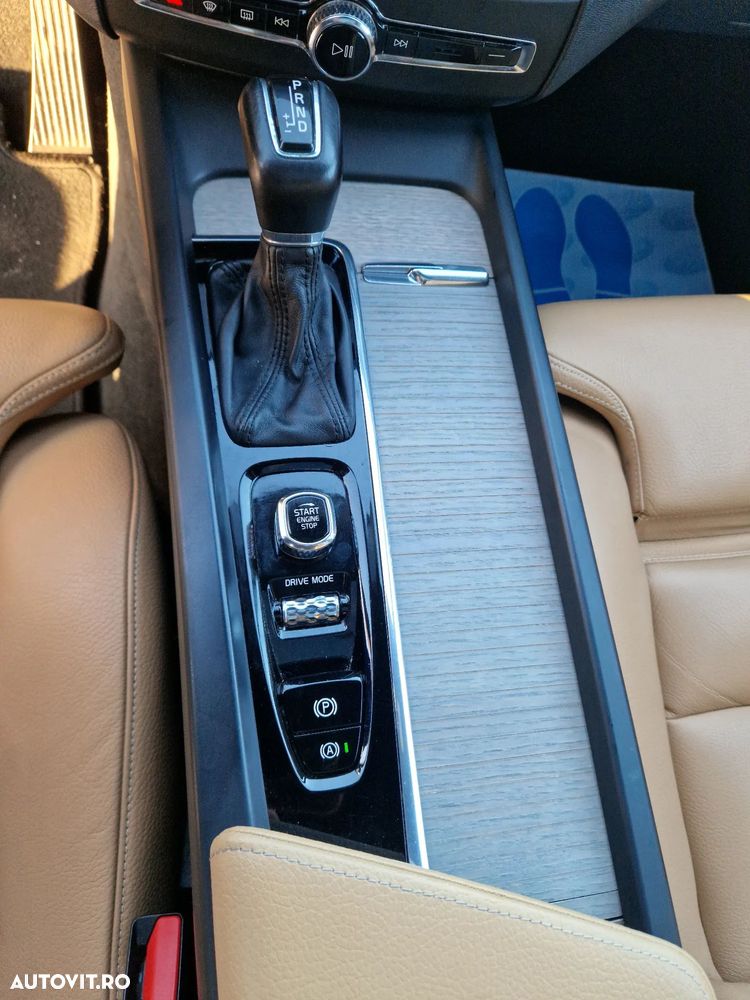 Volvo XC 60 B4 D AWD Geartronic Inscription - 18