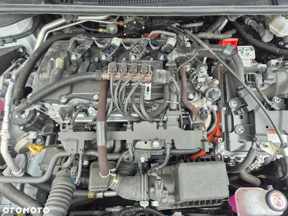 Toyota Corolla 1.8 Hybrid Comfort - 25