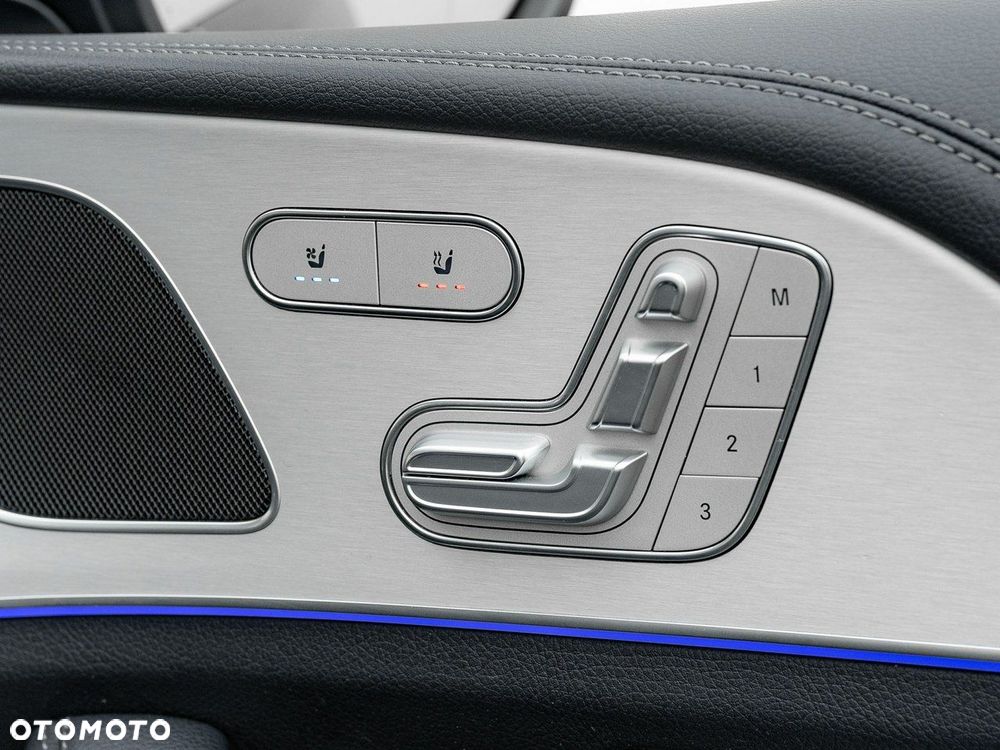 Mercedes-Benz GLE - 31