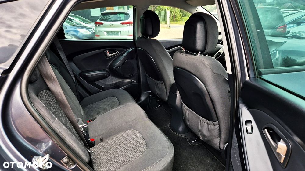 Hyundai ix35 2.0 2WD Style - 35
