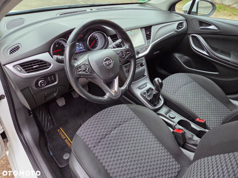Opel Astra - 5