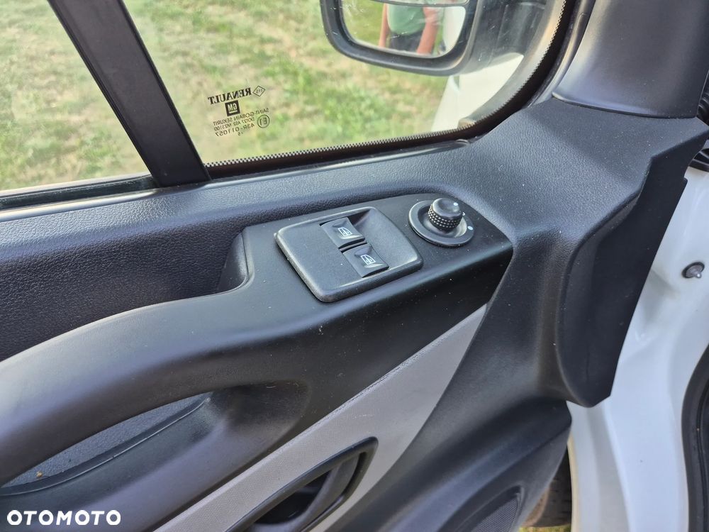 Renault Trafic Long L2H1 - 19