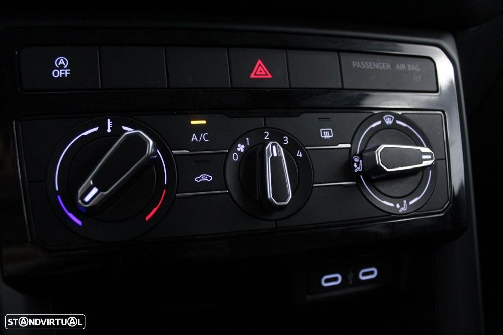 VW T-Cross 1.0 TSI Life - 29