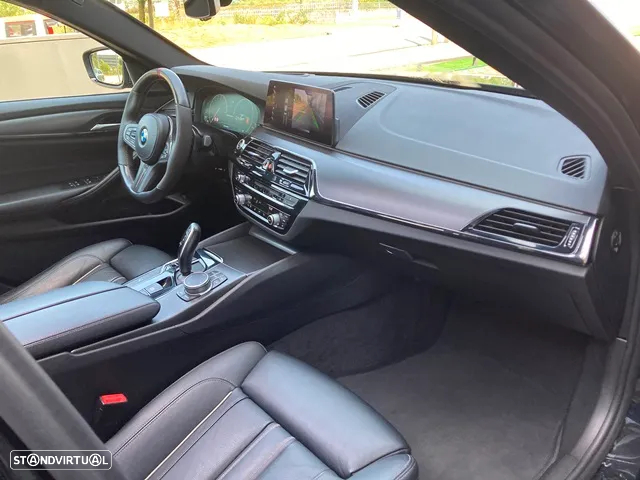 BMW M550d xDrive Auto - 49