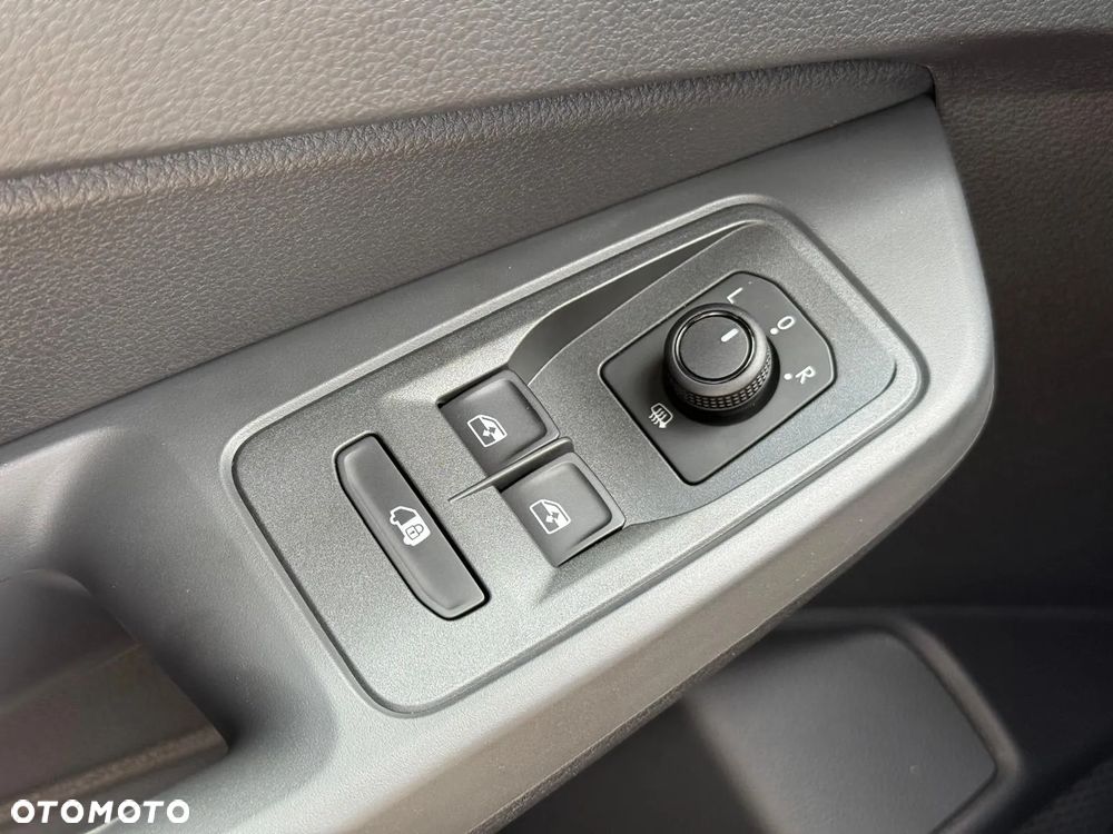 Volkswagen Caddy - 23