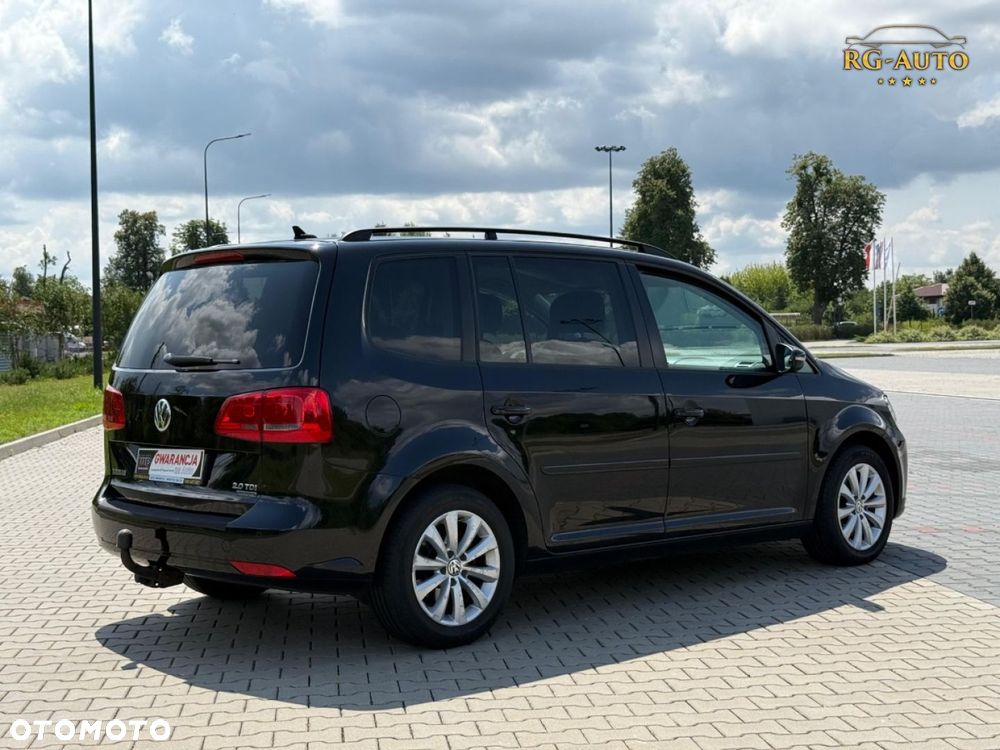 Volkswagen Touran - 7