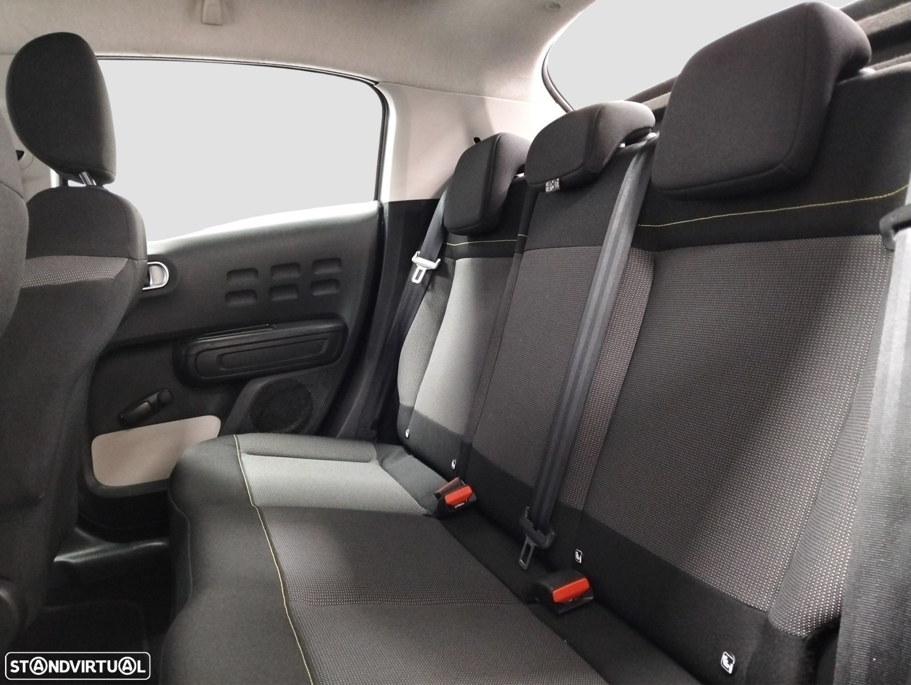 Citroën C3 1.2 PureTech Shine - 7