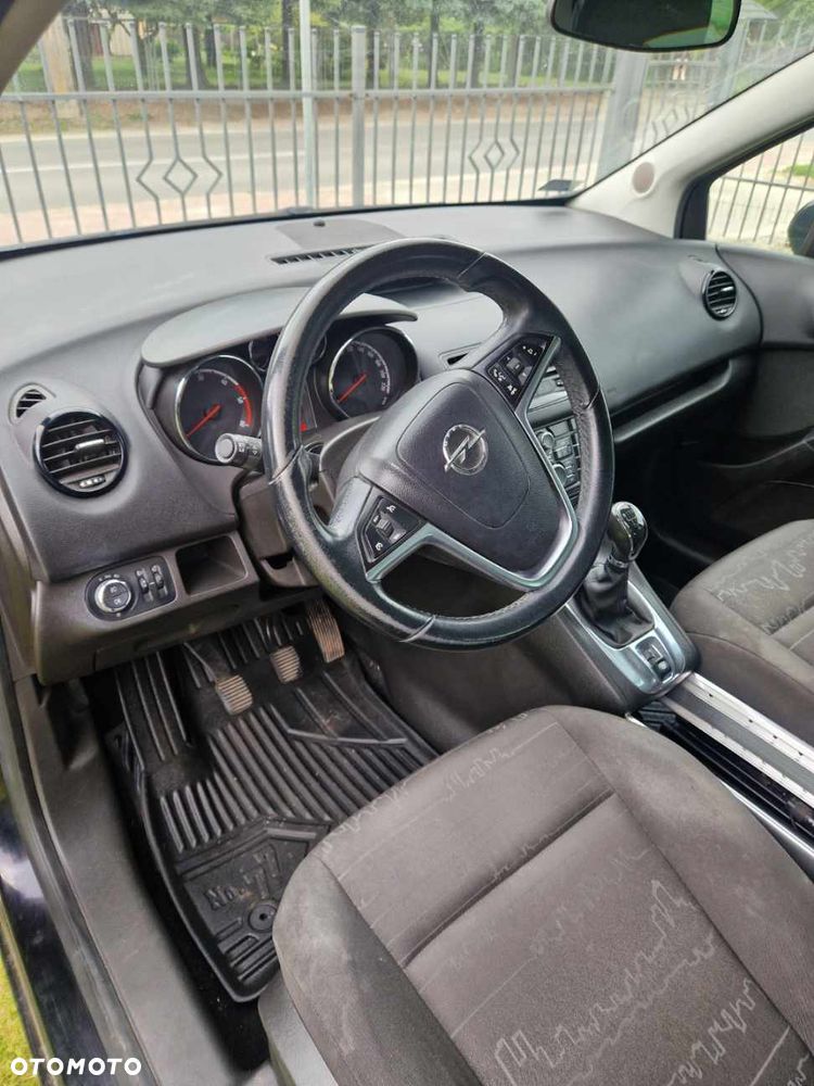 Opel Meriva - 5