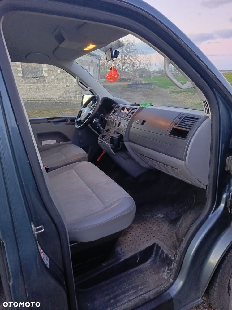 Volkswagen Transporter - 8
