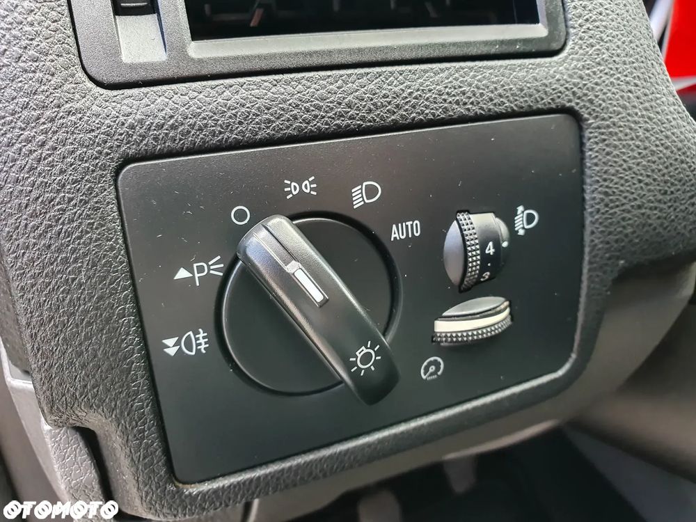Ford Kuga - 35