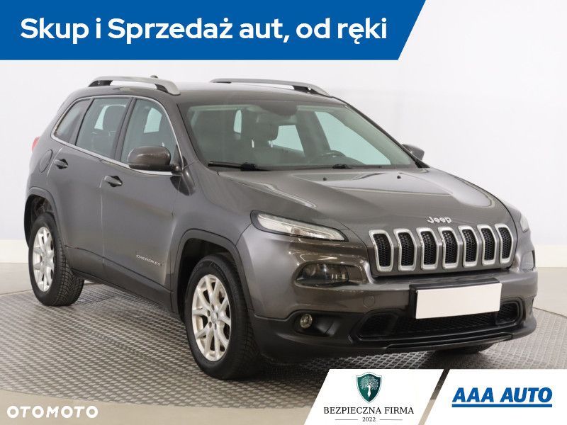 Jeep Cherokee - 3