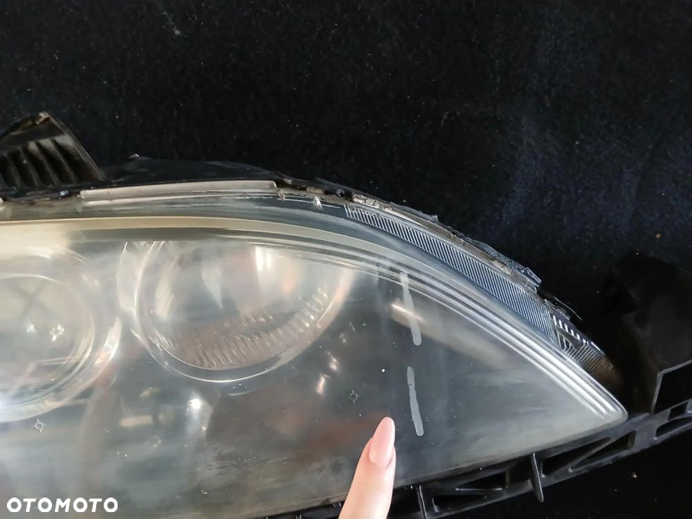 Mazda 3 Lampa przednia prawa xenon przetwornica - 3