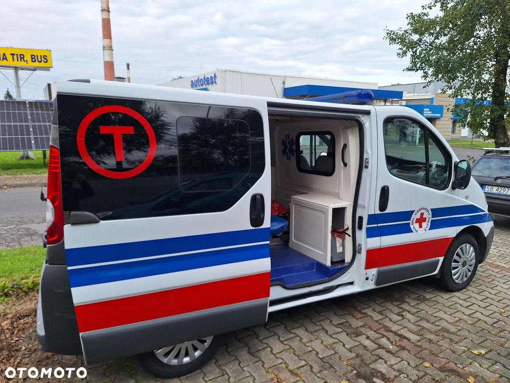 Opel Vivaro L2H1 2.9t - 7