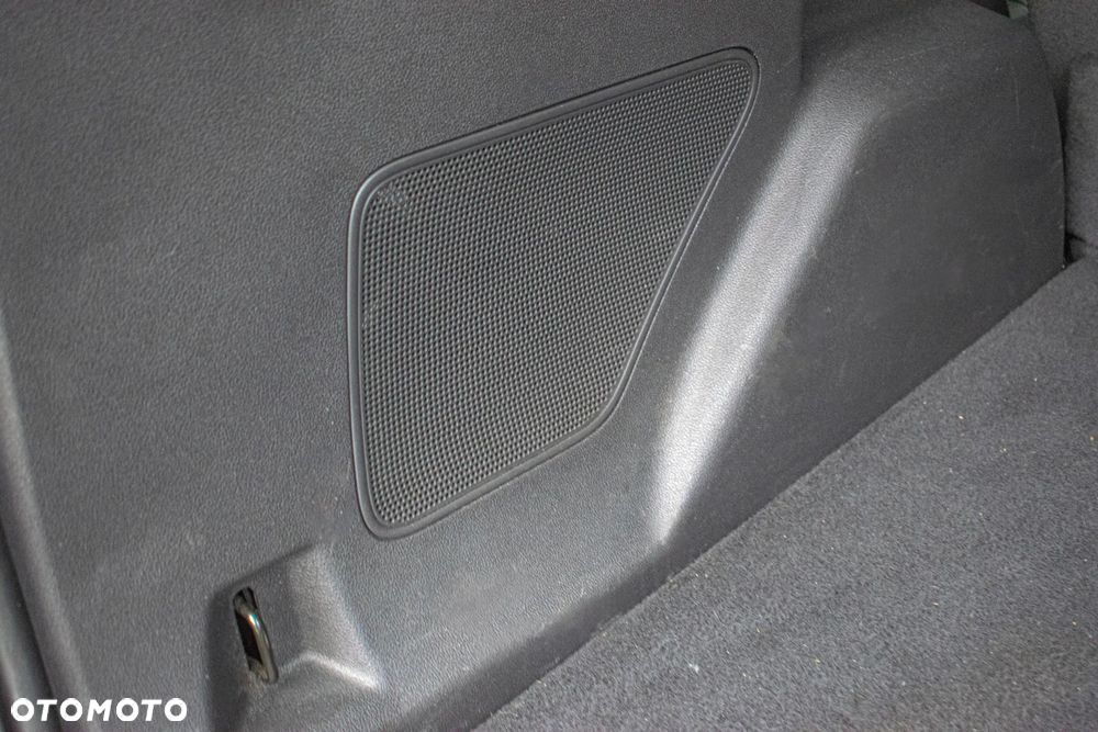 Ford Escape 2.0 EcoBoost AWD Titanium - 22