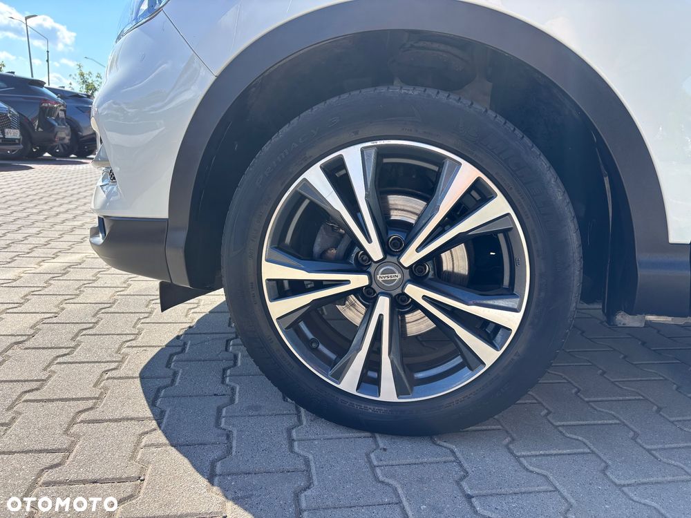 Nissan Qashqai 1.5 dCi N-Connecta - 13