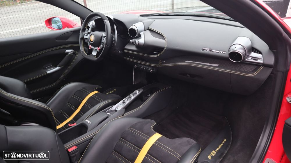 Ferrari F8 Tributo - 29