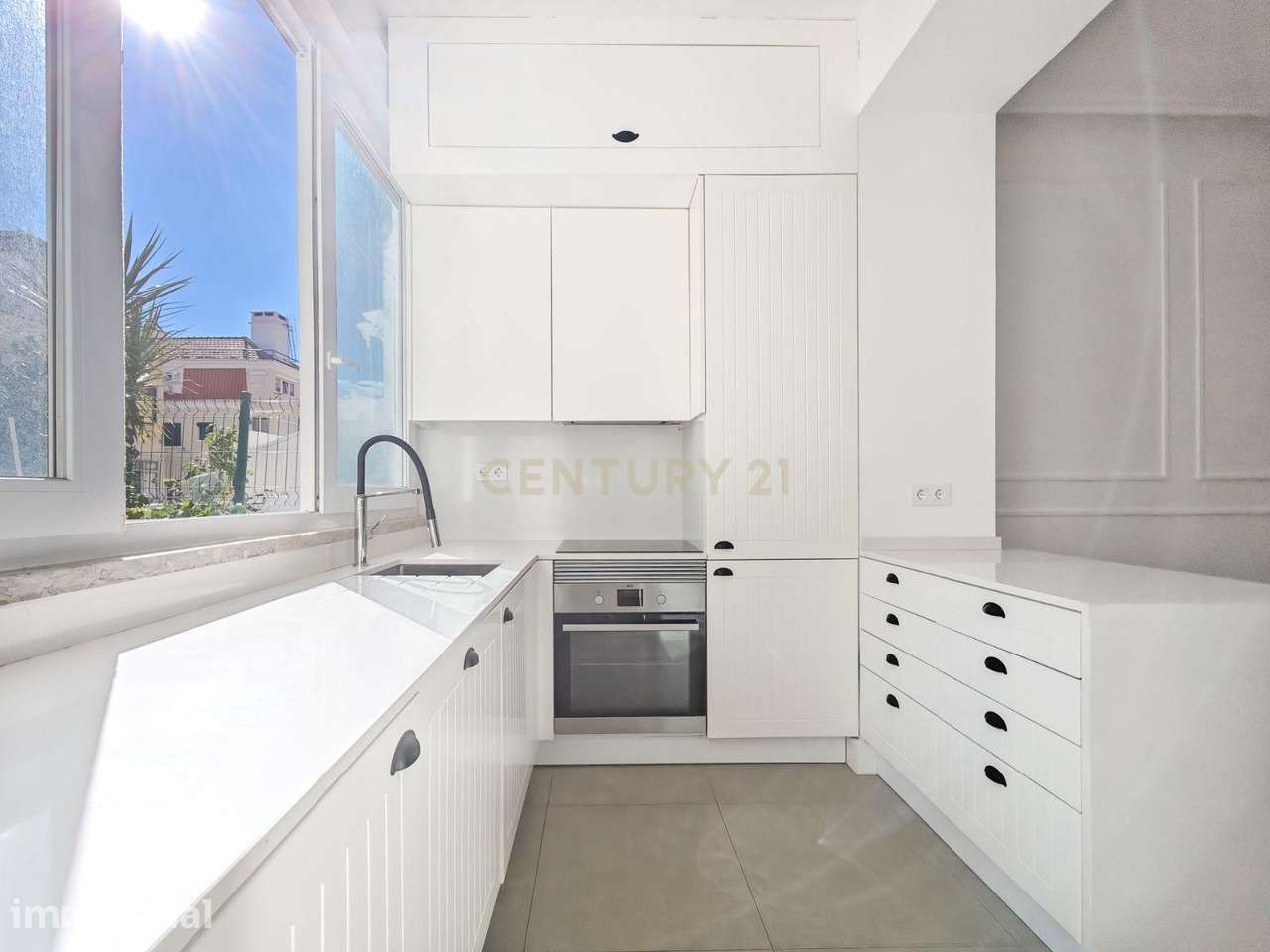ARRENDAMENTO | T2 REMODELADO E EQUIPADO | BEATO - Grande imagem: 4/20