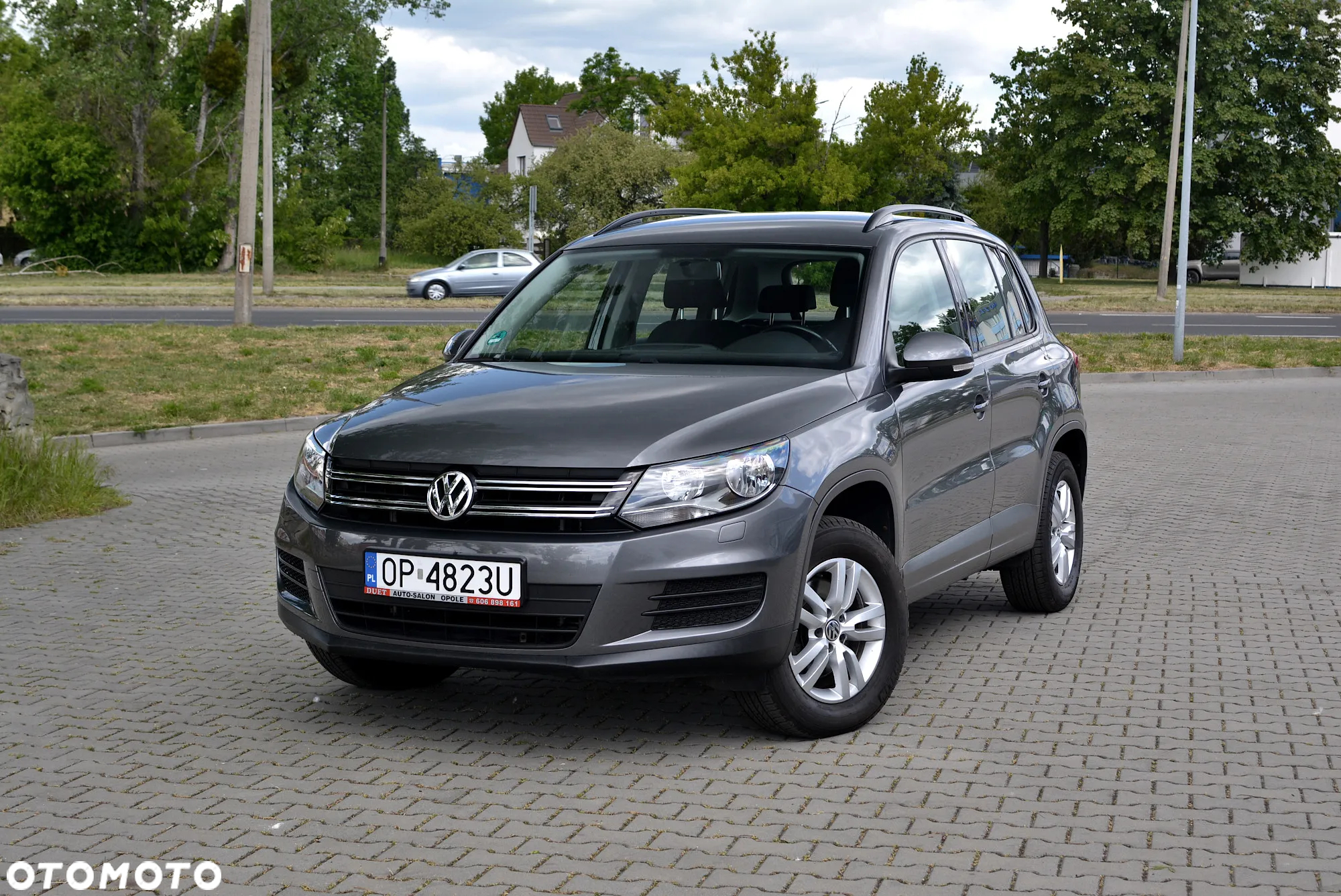 Volkswagen Tiguan 2.0 TDI DPF 4Motion BlueMotion Technology Trend & Fun - 9