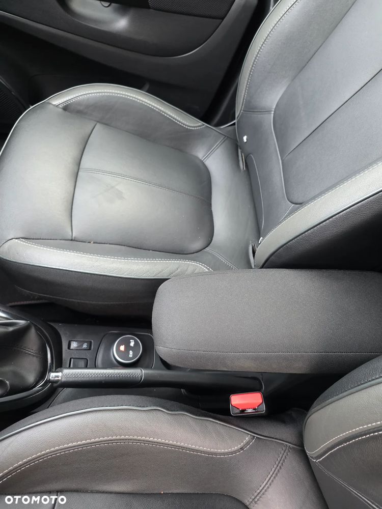Renault Captur ENERGY dCi 90 Start&Stop Helly Hansen - 35