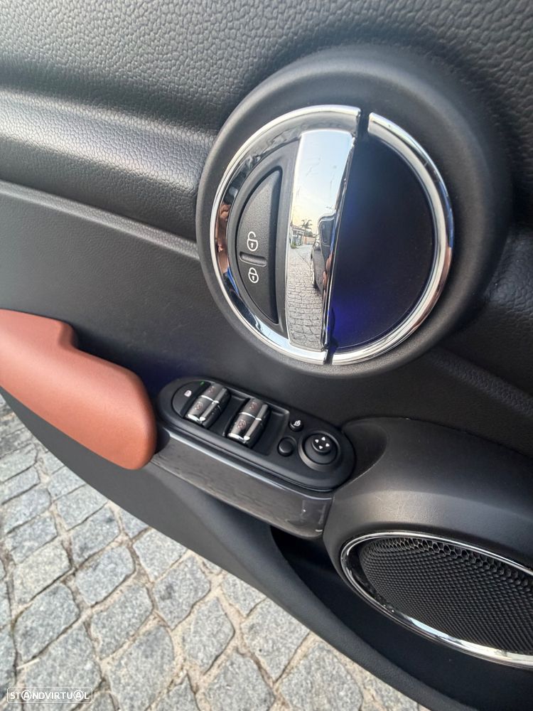 MINI 5 Portas Cooper D Seven Chili - 24
