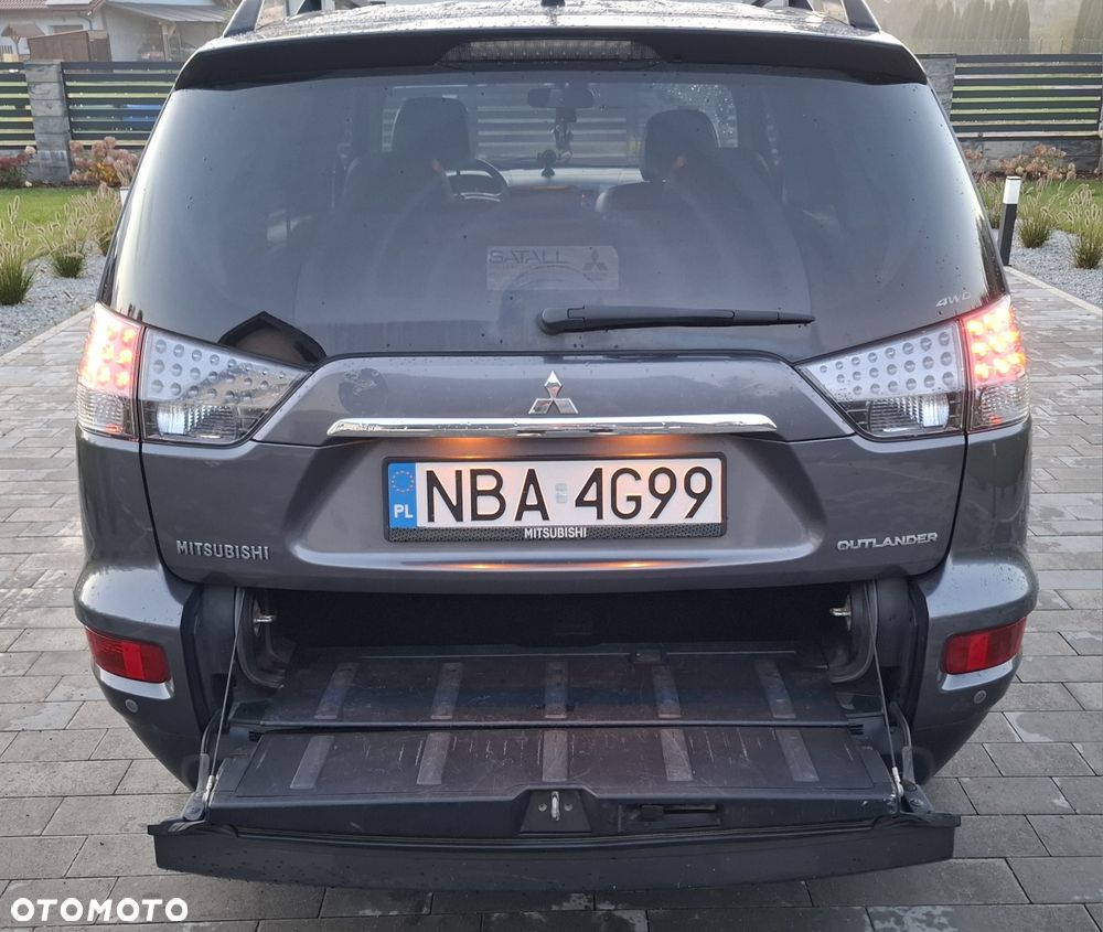 Mitsubishi Outlander 2011 photo 5