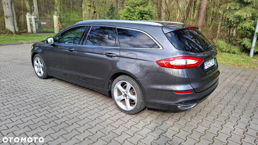 Ford Mondeo 2.0 TDCi Titanium PowerShift - 9
