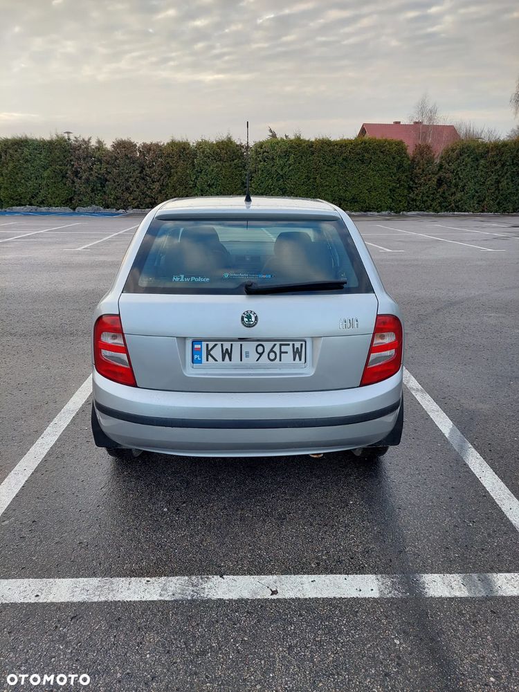 Skoda Fabia 1.2 HTP Choice - 6