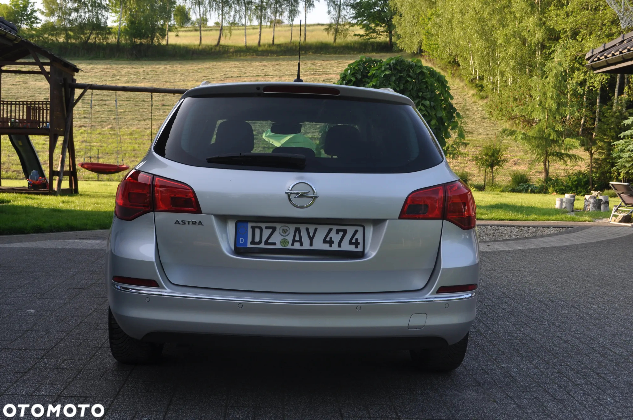 Opel Astra IV 1.4 T Cosmo - 17