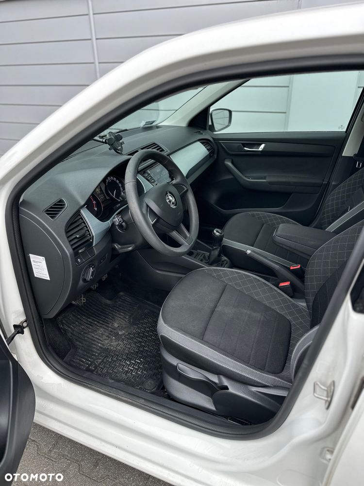 Skoda Fabia 1.0 TSI Active - 7