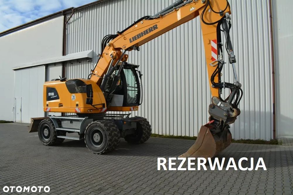 Liebherr A 918 Compact - 1