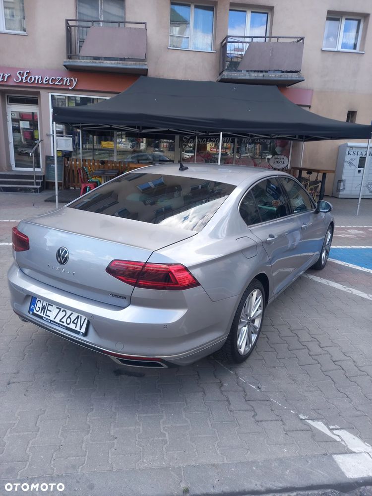 Volkswagen Passat - 6