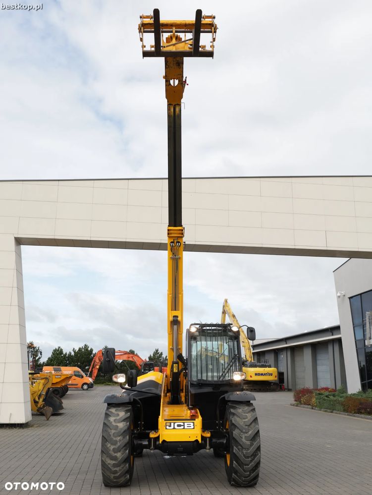 JCB 531-70 - 12