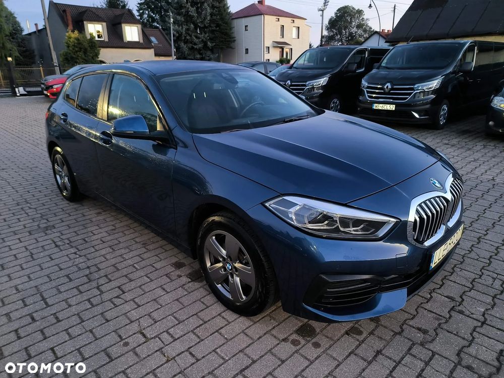 BMW Seria 1 116d Sport Line - 2