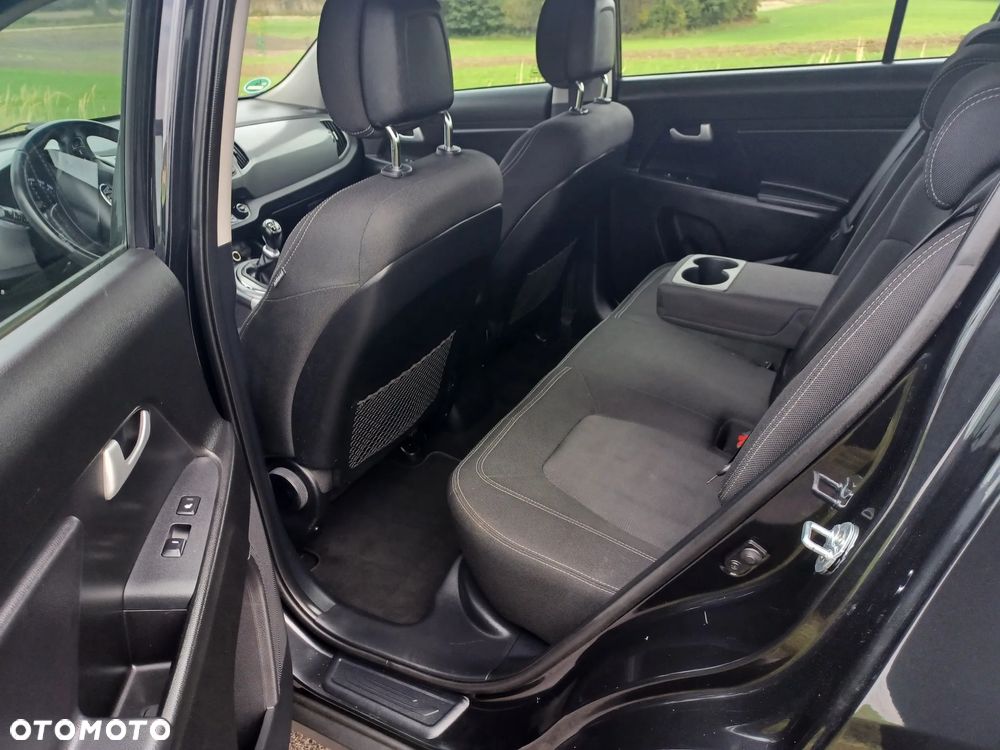 Kia Sportage 1.6 GDI 2WD Dream-Team Edition - 13