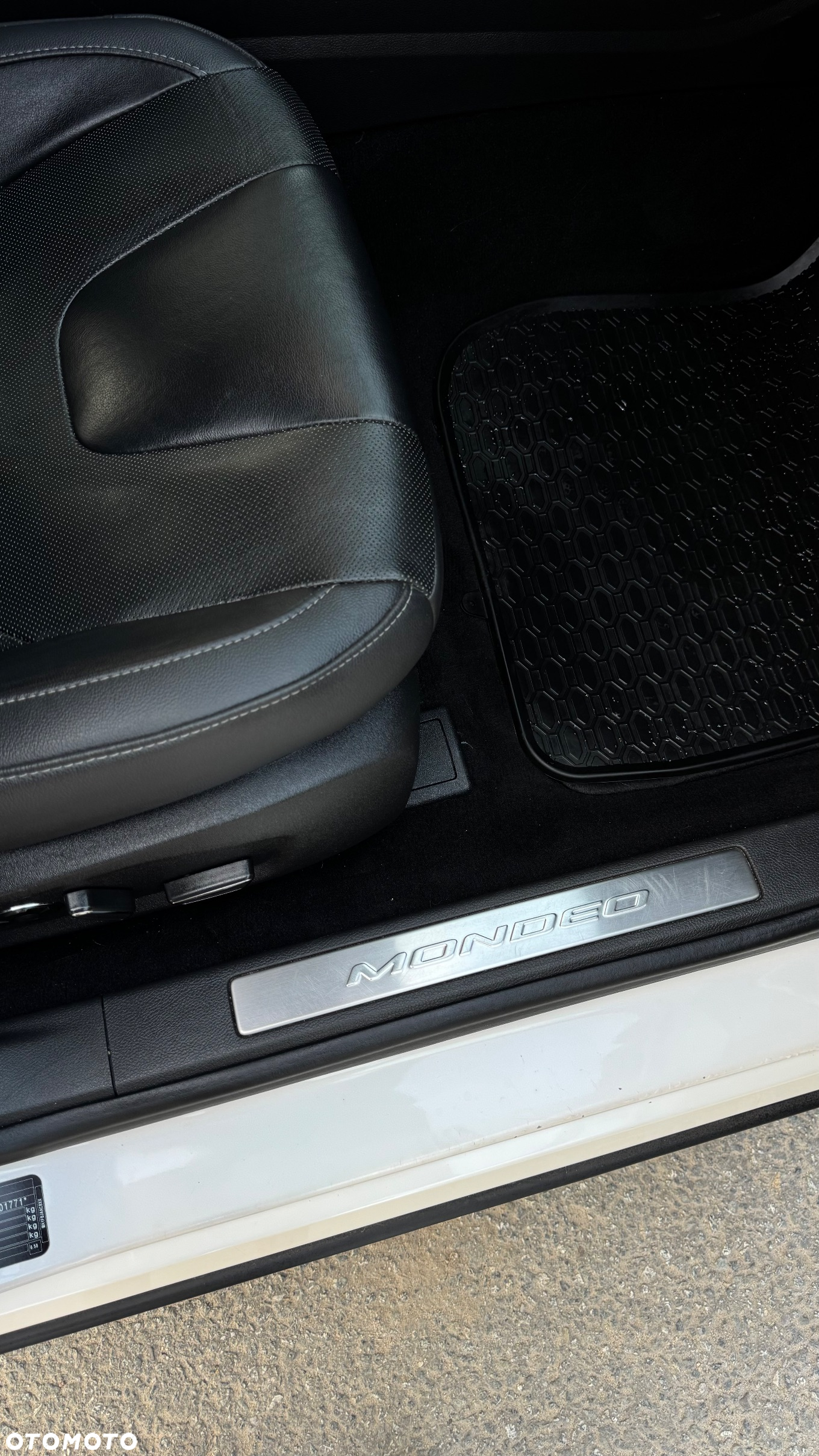 Ford Mondeo - 18