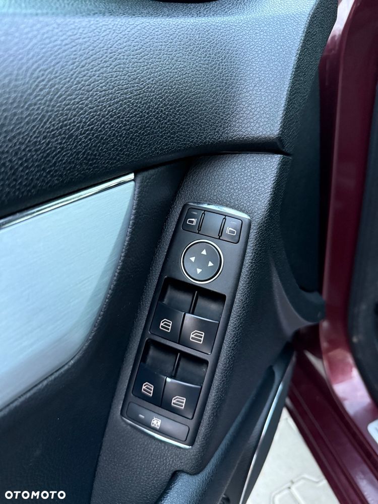 Mercedes-Benz Klasa C - 18